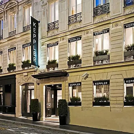 Keppler Hotell 4*