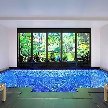 Keppler Hotell 4*
