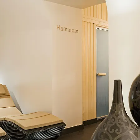 Keppler Hotel 4*